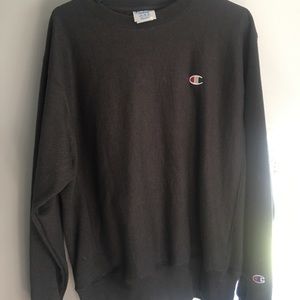 Champion pull over